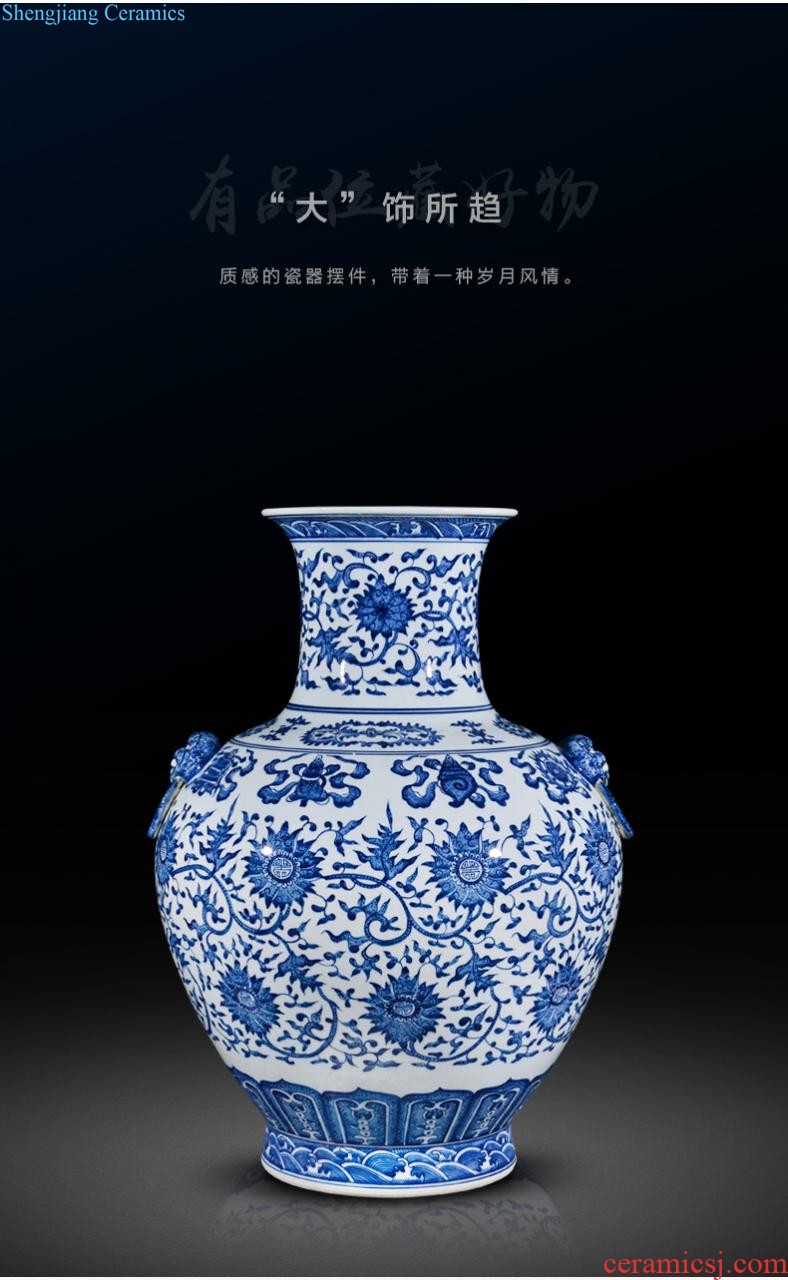 Jingdezhen ceramics hand-painted high copy qianlong bucket color flower vases, Chinese style household decorations collection furnishing articles