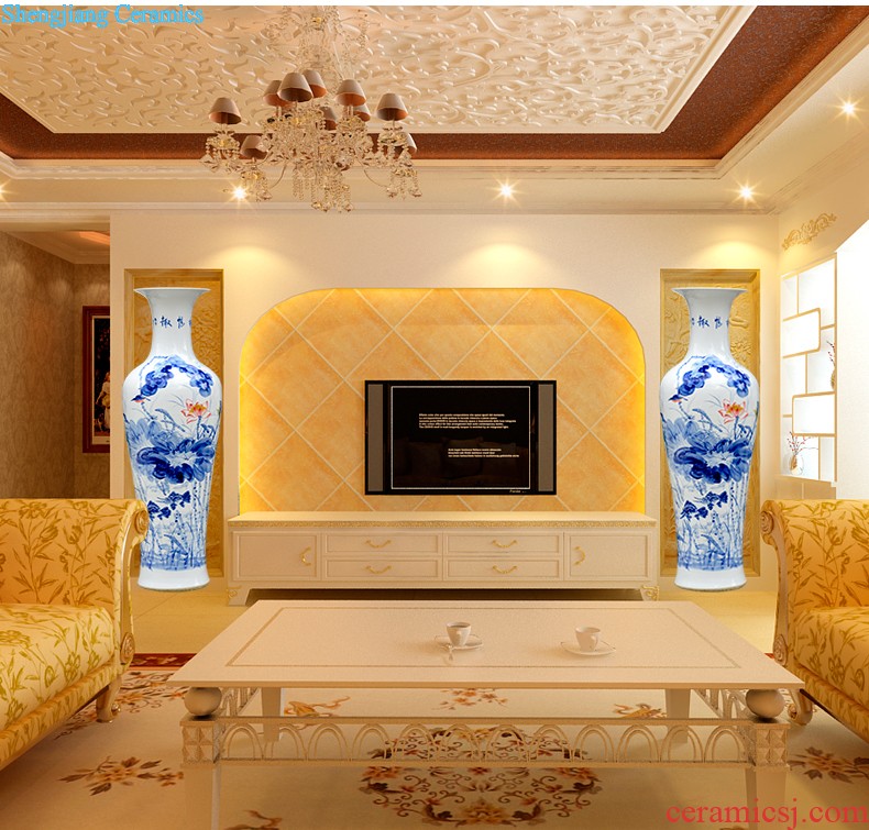 Jingdezhen ceramics by hand draw lotus flower vase furnishing articles sitting room of Chinese style household rich ancient frame flower decorations