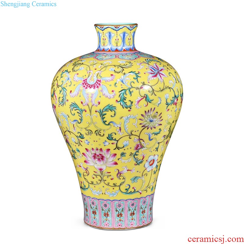 Jingdezhen imperial kiln chinaware imitation qing qianlong pastel green four seasons flower ears bottle of sitting room adornment is placed