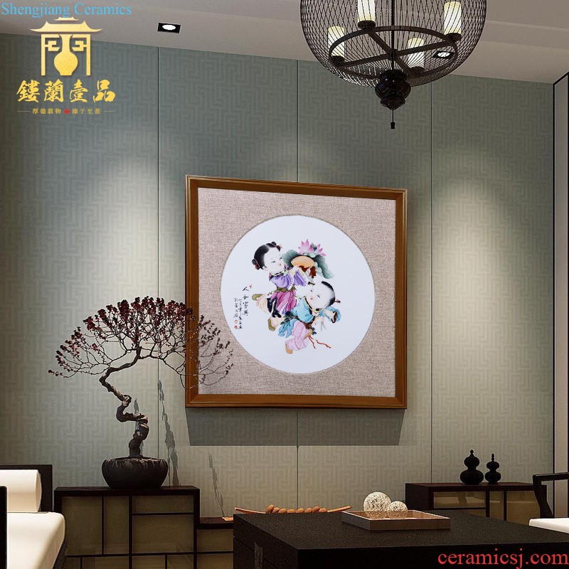 Jingdezhen ceramics hand-painted decorative hanging dish Chinese style living room TV cabinet home decoration wedding gifts furnishing articles