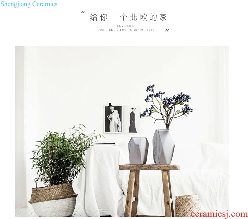 Corrugated ceramic white floret bottle Contemporary and contracted sitting room dry flower suit flower arranging, table decorations furnishing articles