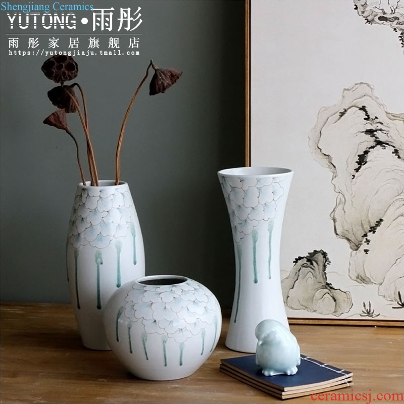 Ceramic chicken chicken manual prosperous modern furnishing articles furnishing articles TV ark living room a study of new Chinese style gifts