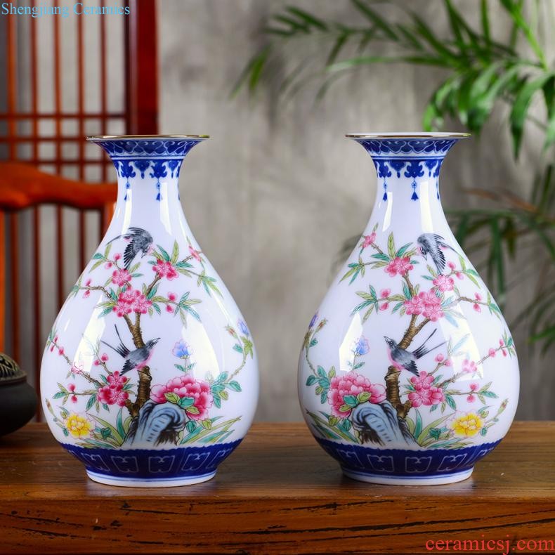 Jingdezhen ceramic vase furnishing articles hand-painted creative retro blue and white porcelain porcelain of sitting room home furnishing articles