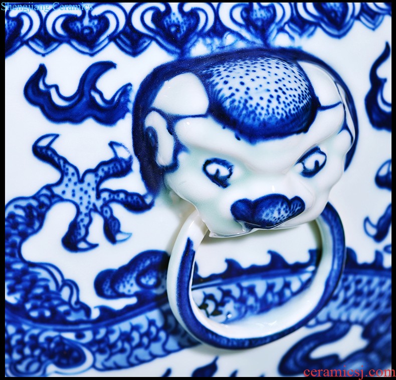 Jingdezhen ceramics hand-painted blue and white porcelain vase general storage jar jar of furnishing articles of new Chinese style household ornaments