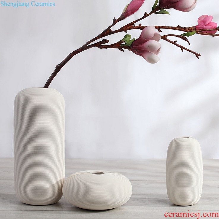 Jingdezhen ceramic hand-painted quiver vase Chinese painting and calligraphy cylinder scroll cylinder sitting room ground adornment is placed the study