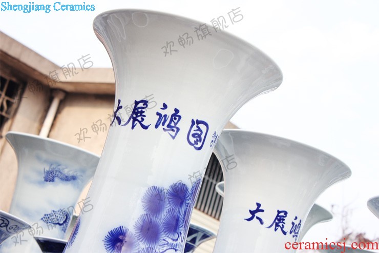 Jingdezhen ceramics manual hand-painted peony of large blue and white porcelain vase new Chinese style sitting room adornment is placed