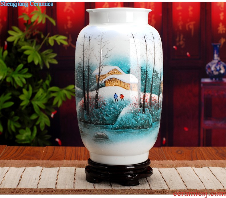 Hand-painted chrysanthemum patterns of blue and white porcelain of jingdezhen ceramics surface square vase furnishing articles study calligraphy and painting is received