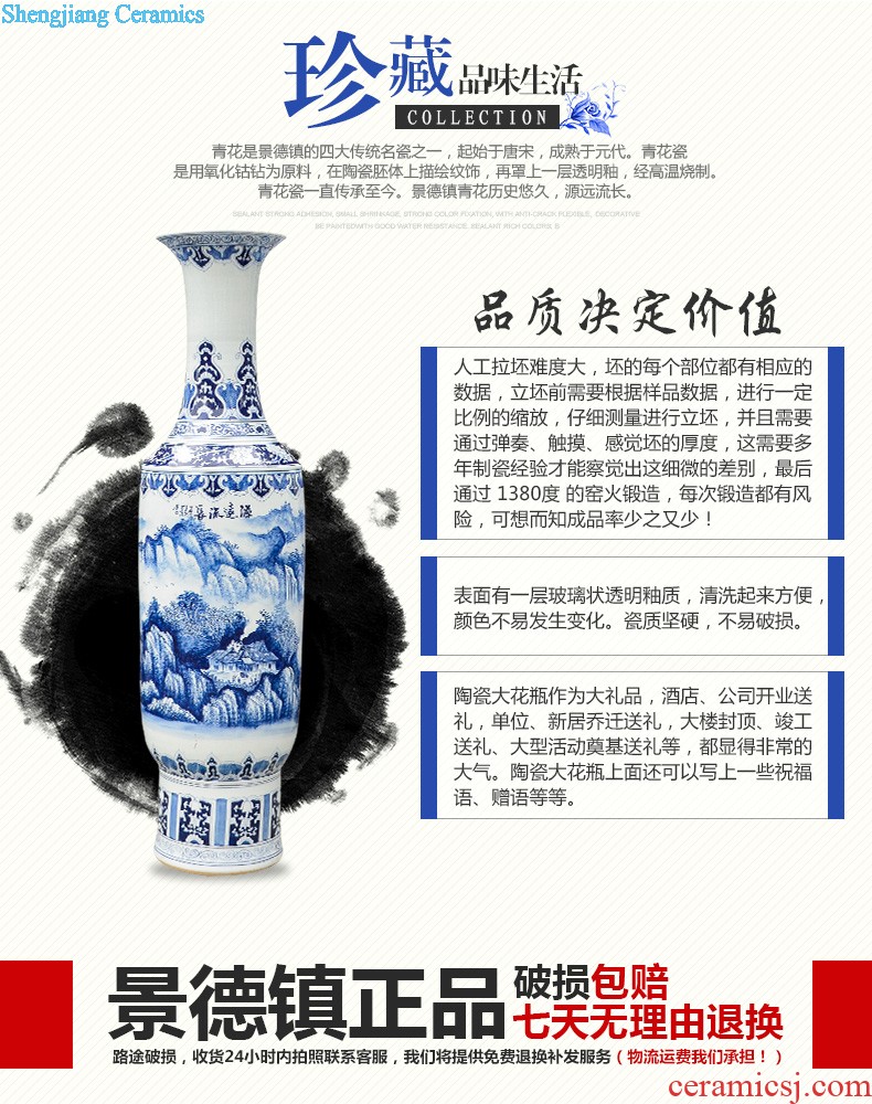 Jingdezhen ceramics has a long history in the masters hand draw the French blue and white porcelain vase sitting room hotel decoration furnishing articles