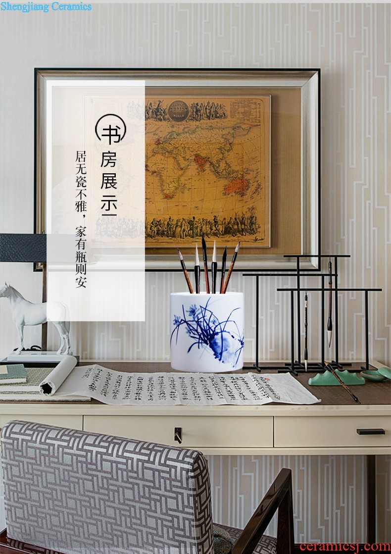 Jingdezhen ceramics hand-painted color ink every year more than the French vase hotel family sitting room adornment is placed