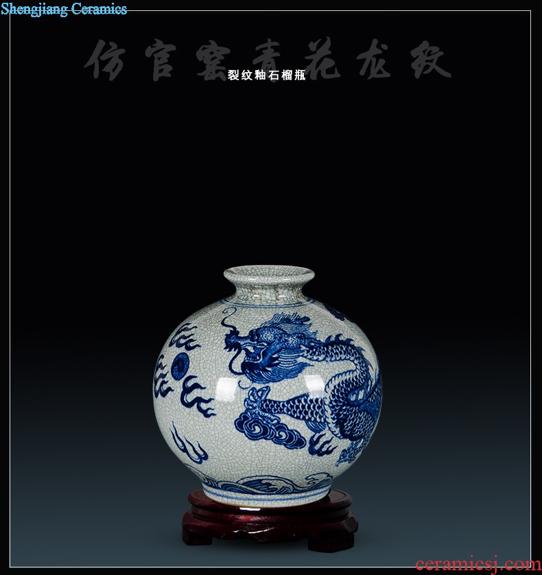 Jingdezhen ceramics POTS red apple storage tank is a thriving business place large sitting room adornment marriage