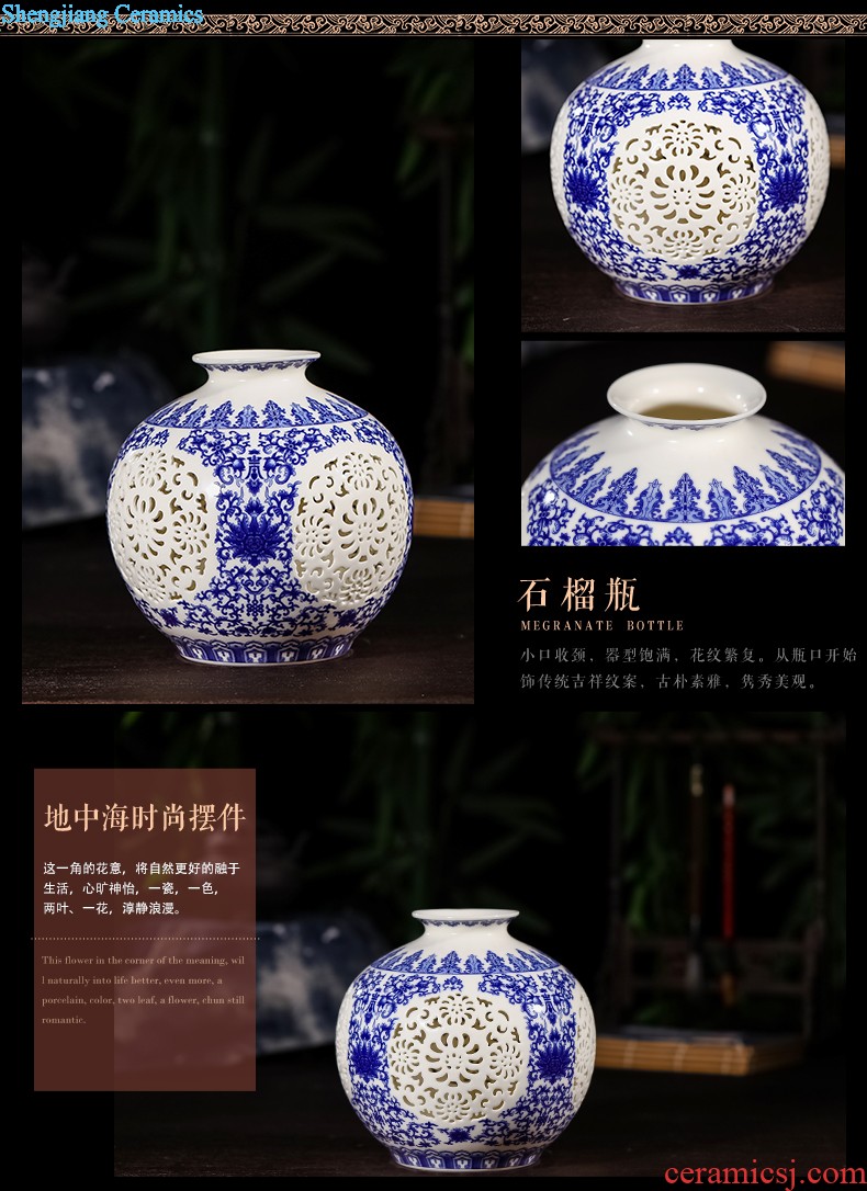 Jingdezhen ceramics furnishing articles hand-painted sabingga sukdun dergici jimbi hang dish by dish sitting room of Chinese style household decorative arts and crafts