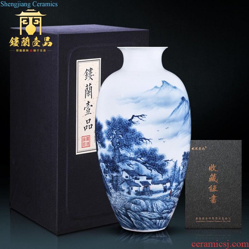 Jingdezhen ceramics Blue and white plum flower general imitation qing qianlong cans Chinese style living room decorative home furnishing articles collection