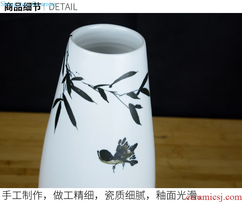 Jingdezhen ceramics Archaize kiln on green glaze vase sitting room of Chinese style restoring ancient ways household act the role ofing is tasted furnishing articles