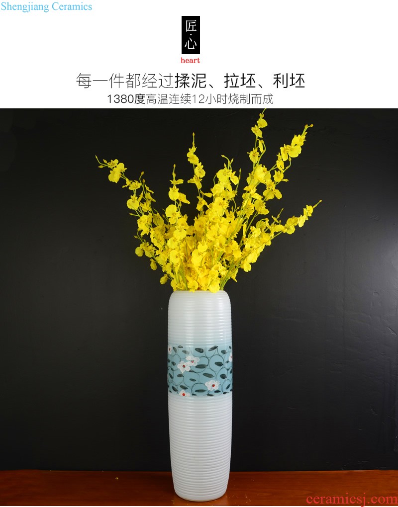 Jingdezhen ceramics Archaize dragon grain ears of blue and white porcelain vase The sitting room is ancient frame f tube furnishing articles ornaments