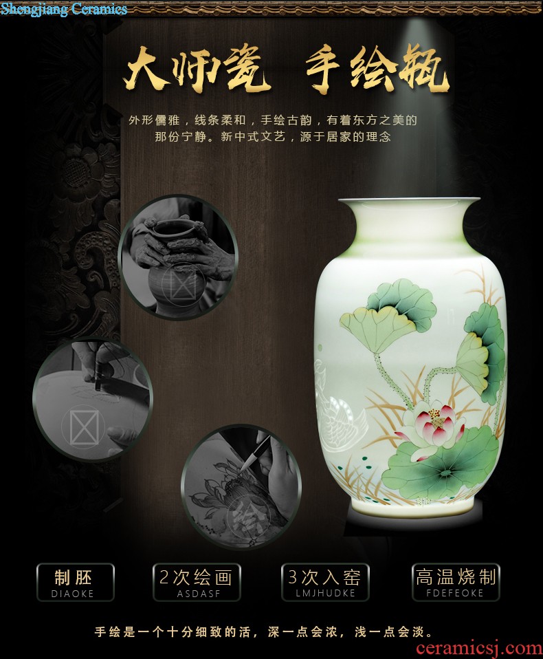 Master of Chinese style restoring ancient ways hand-painted vases, flower arranging furnishing articles of jingdezhen ceramics room sitting room wine home decoration