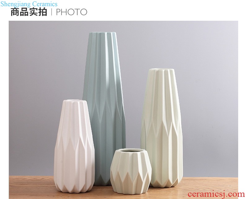 Jingdezhen ceramic modern new Chinese vase creative living room TV cabinet porch flower arranging home furnishing articles