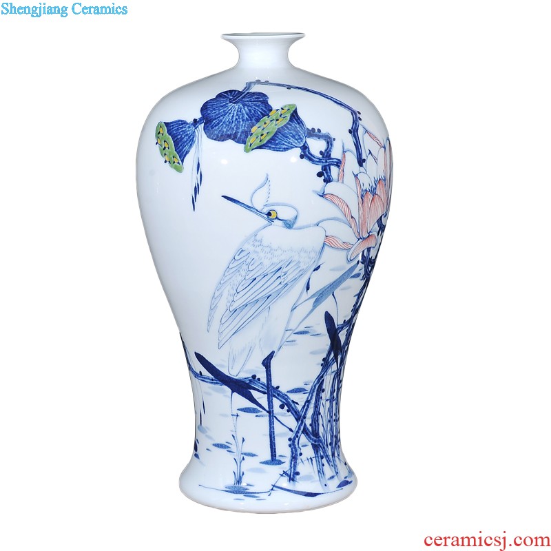 Jingdezhen ceramics hand-painted vases, Chinese style living room TV ark place flower arranging spring brightness household act the role ofing is tasted