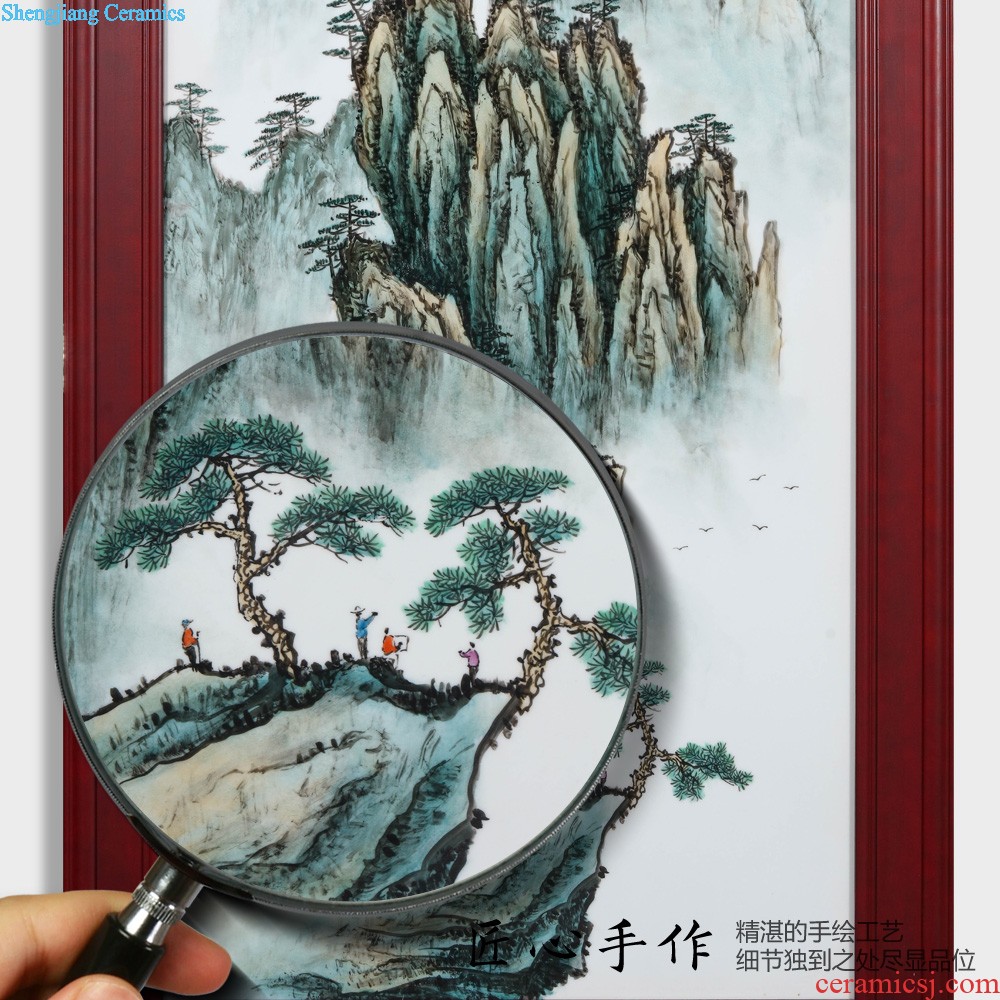 Jingdezhen ceramics porcelain plate painting landscape decoration of Chinese style household living room sofa setting wall hang a picture