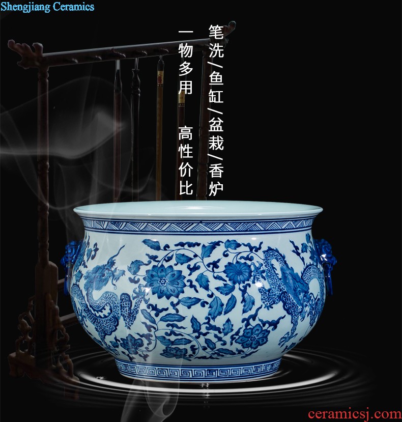 Jingdezhen ceramics vases, flower arranging is modern Chinese creative fashion home decoration sitting room place red