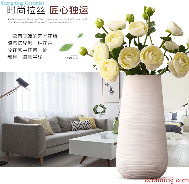 Vase furnishing articles flower arranging contracted sitting room small and pure and fresh household ceramic vase desktop Nordic flower vase decoration