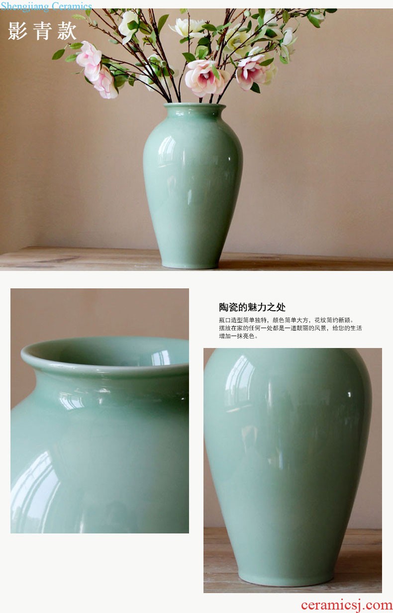 The rain tong home | shadow green craft porcelain of jingdezhen ceramics monkey sitting room ceramic household adornment furnishing articles