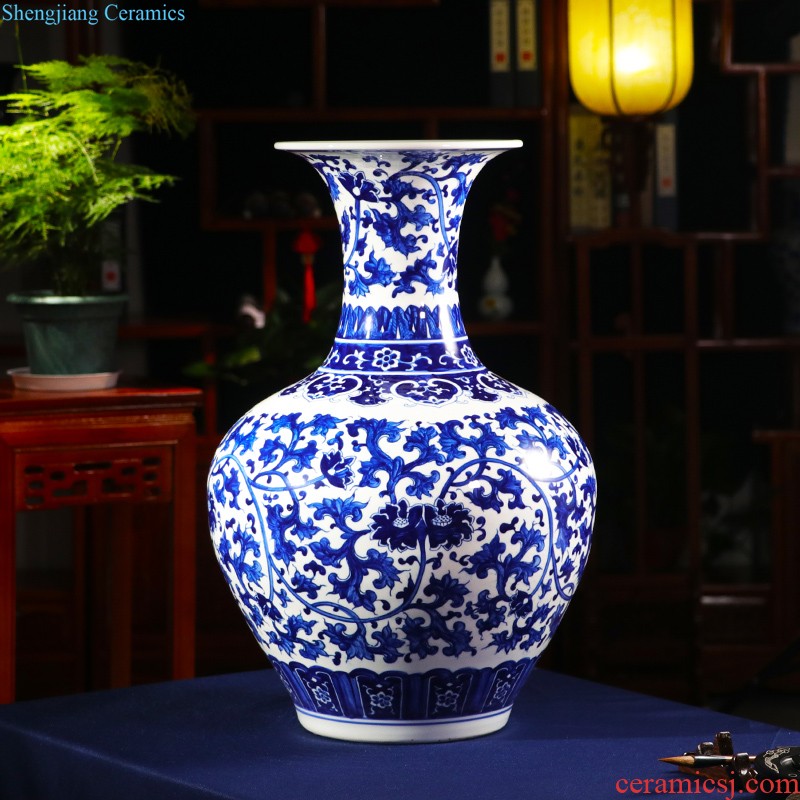 Jingdezhen ceramics of large vase furnishing articles large sitting room of Chinese style household adornment hand-painted porcelain arranging flowers