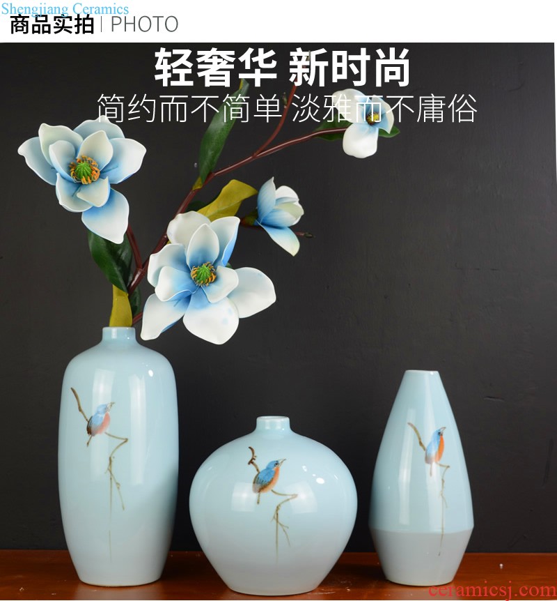 Jingdezhen ceramic vase restoring ancient ways furnishing articles of Chinese style living room dry flower arranging flowers home TV ark porcelain ornaments