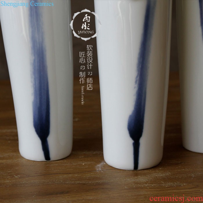 The rain tong home | jingdezhen blue and white porcelain ceramics classic wind round cans ceramic pot sitting room porch place