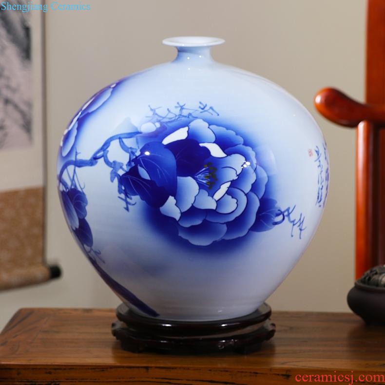 Jingdezhen glaze color hand-painted under blue and white porcelain vases, ceramic flower arranging device design of Chinese style household decorates sitting room furnishing articles