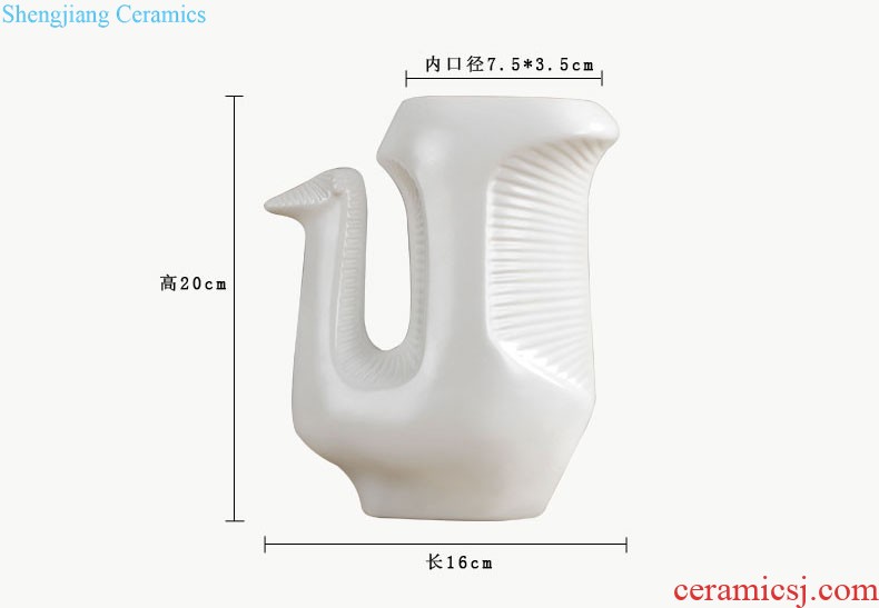 Creative insert contracted sitting room fashion flower art ceramics vases, table, TV ark home decoration dry flower is placed