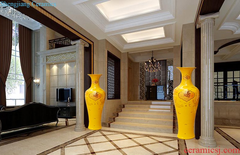 Jingdezhen ceramics yellow floret bottle of flower arranging furnishing articles of Chinese style living room TV cabinet household decorations arts and crafts