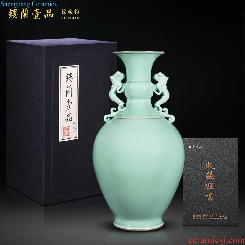 Jingdezhen blue and white color bucket alum red ceramics, Kowloon celestial big vase collection of Chinese style household decorative furnishing articles