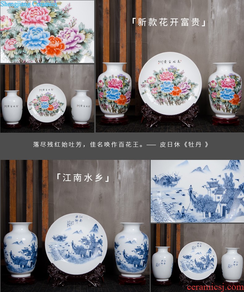 Jingdezhen ceramics China red crystal glaze of large vases, modern living room home decoration handicraft furnishing articles