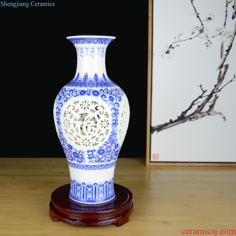 Archaize kiln line vase jingdezhen ceramic furnishing articles contracted household act the role ofing is tasted of contemporary sitting room hotel arts and crafts