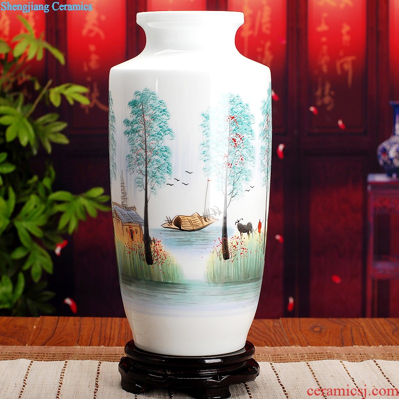 Hand-painted chrysanthemum patterns of blue and white porcelain of jingdezhen ceramics surface square vase furnishing articles study calligraphy and painting is received