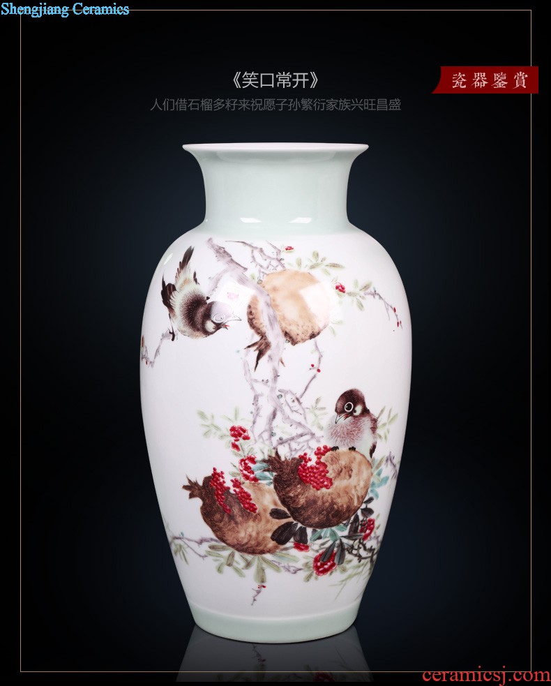 New Chinese style of jingdezhen ceramics creative hand-painted flowers and birds three-piece floret bottle of home sitting room adornment is placed