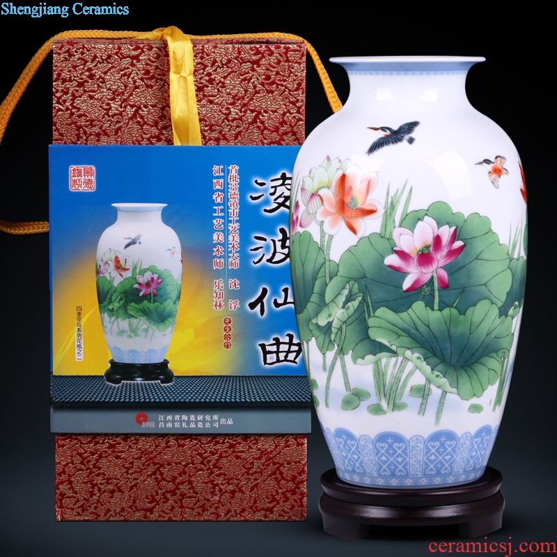 Jingdezhen ceramics vase Wang Yunxi hand painted blue and white porcelain blooming flowers Contemporary sitting room handicraft furnishing articles