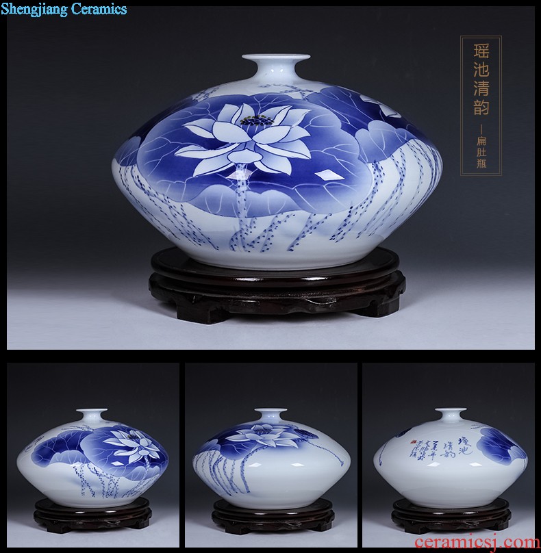 Jingdezhen ceramics Shadow blue variable color glaze vase flowers Fashion contracted home sitting room adornment is placed