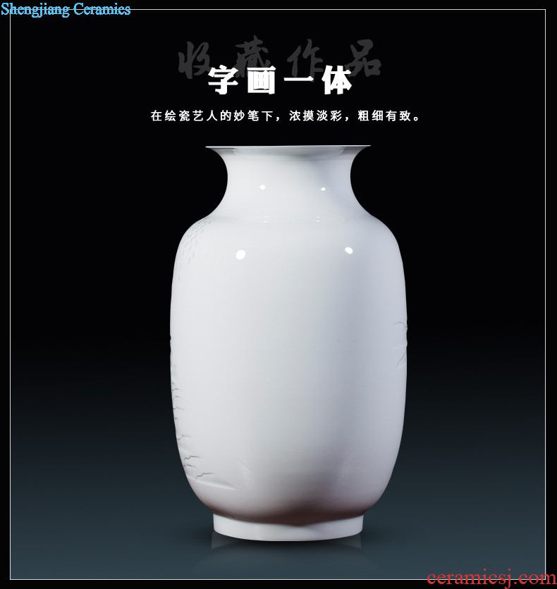 Chinese classical jingdezhen ceramics antique vase imitation qianlong pastel ground adornment is placed large living room