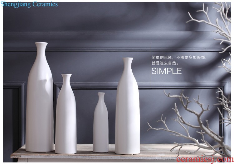 Blue and white porcelain vase landscape of jingdezhen ceramics sitting room Chinese wind restoring ancient ways household soft adornment furnishing articles arranging flowers