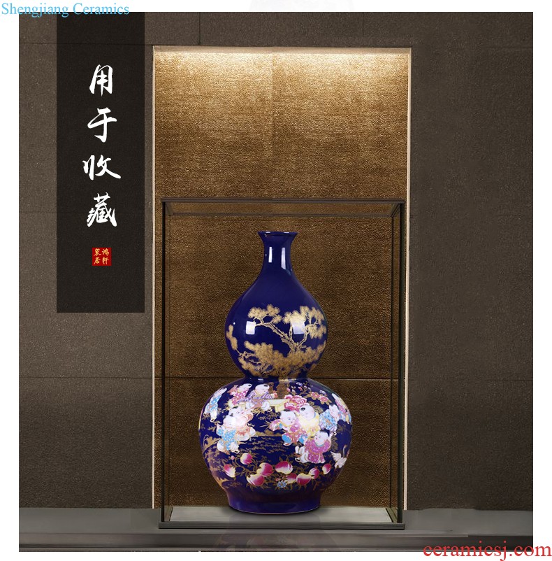 Jingdezhen ceramic vase furnishing articles beaming famille rose gold flower arranging wax gourd bottle of modern Chinese style household decoration