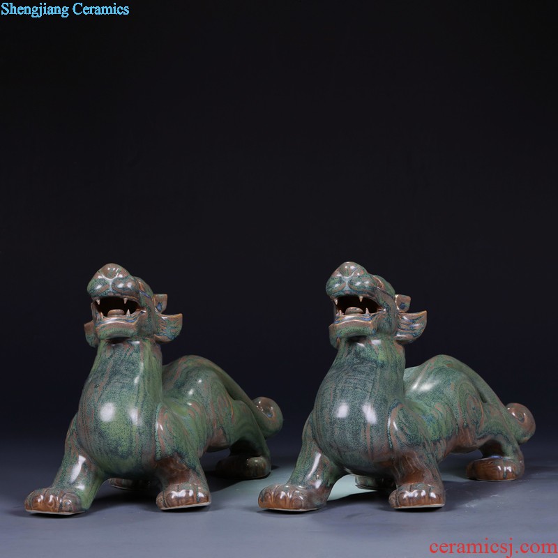 Jingdezhen ceramics glaze of bronze sculpture porcelain the mythical wild animal unicorn town house furnishing articles of Chinese style household craft ornaments