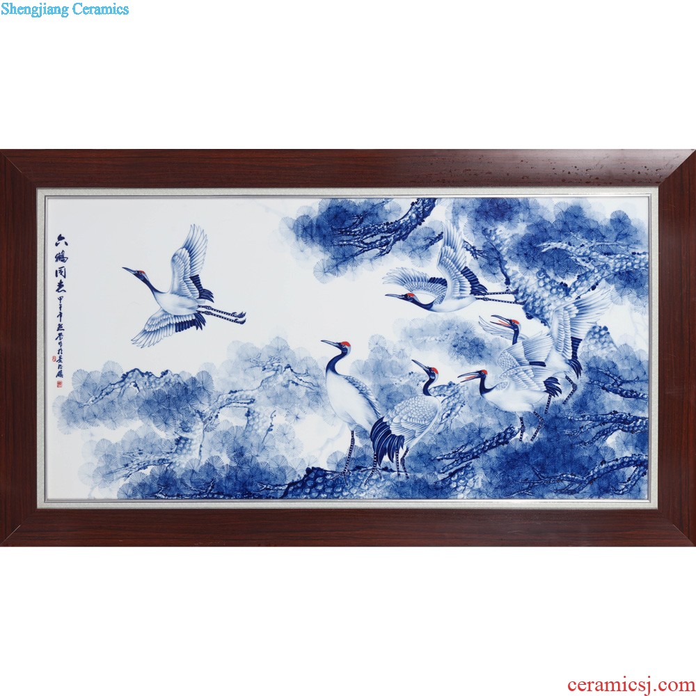 Jingdezhen ceramics hand-painted landscape decoration of Chinese style household porch restaurant background wall mural decoration hangs a picture