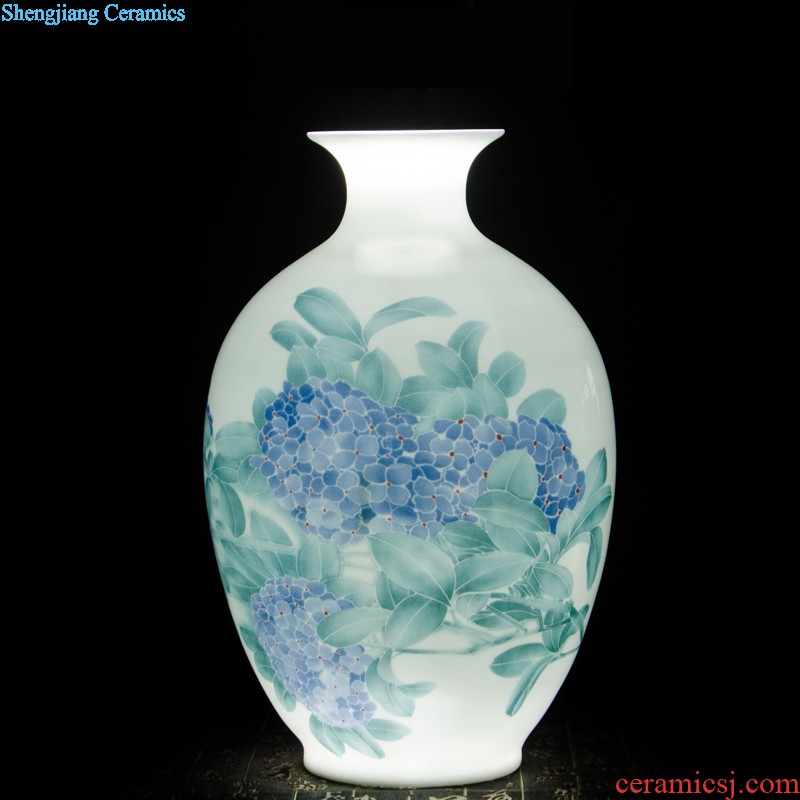 Blue and white porcelain of jingdezhen ceramics manual sculpture dragon vase of large sitting room adornment is placed hotel opening gifts