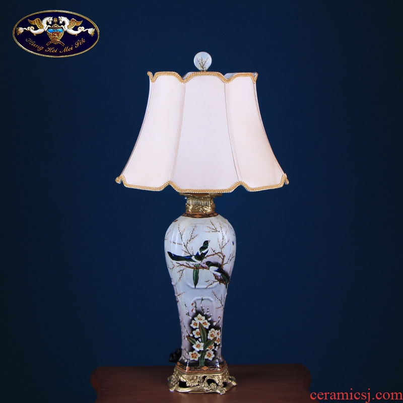 American ceramic desk lamp bedroom berth lamp key-2 luxury European - style retro study creative hand - made lamp sitting room adornment