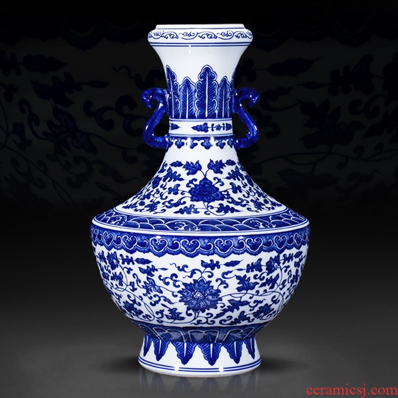 New Chinese style household antique vase of blue and white porcelain of jingdezhen ceramics flower arrangement sitting room adornment is placed TV ark