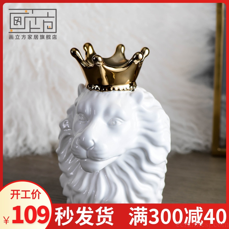 The Nordic idea golden crown lion furnishing articles furnishing articles between example wine I and contracted sitting room adornment ceramics
