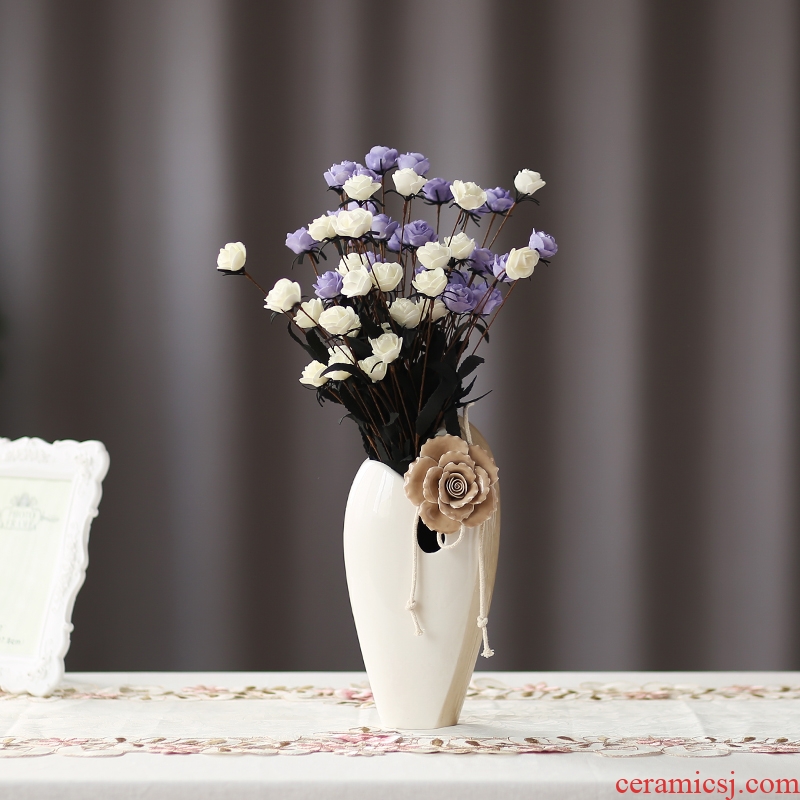 Nan sheng I and contracted hand flowers, dried flowers, false household act the role ofing is tasted ceramic vase simulation flower, flower arrangement