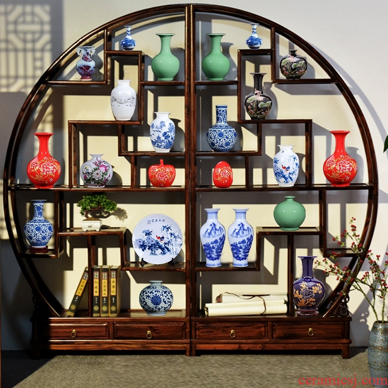 Jingdezhen ceramics vase furnishing articles flower arrangement of blue and white porcelain vase sitting room of Chinese style household, office decoration