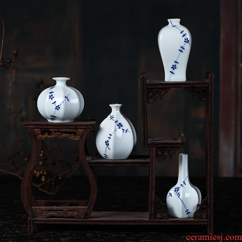 Jingdezhen ceramics vase furnishing articles vases, flower arranging flowers flowers is pet bottle rich ancient frame decoration decoration